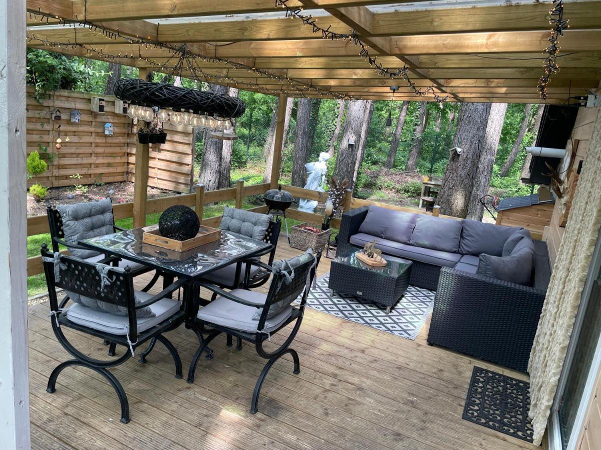 Chalet Sint Zutendaal Eksteriør bilde